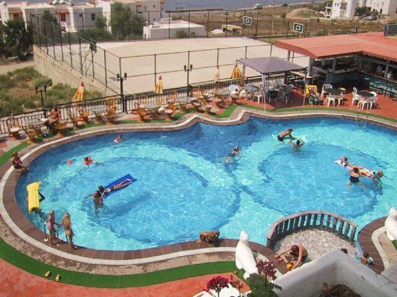 Violin Apartments Turgutreis Εξωτερικό φωτογραφία