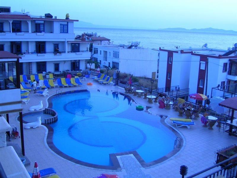 Violin Apartments Turgutreis Εξωτερικό φωτογραφία